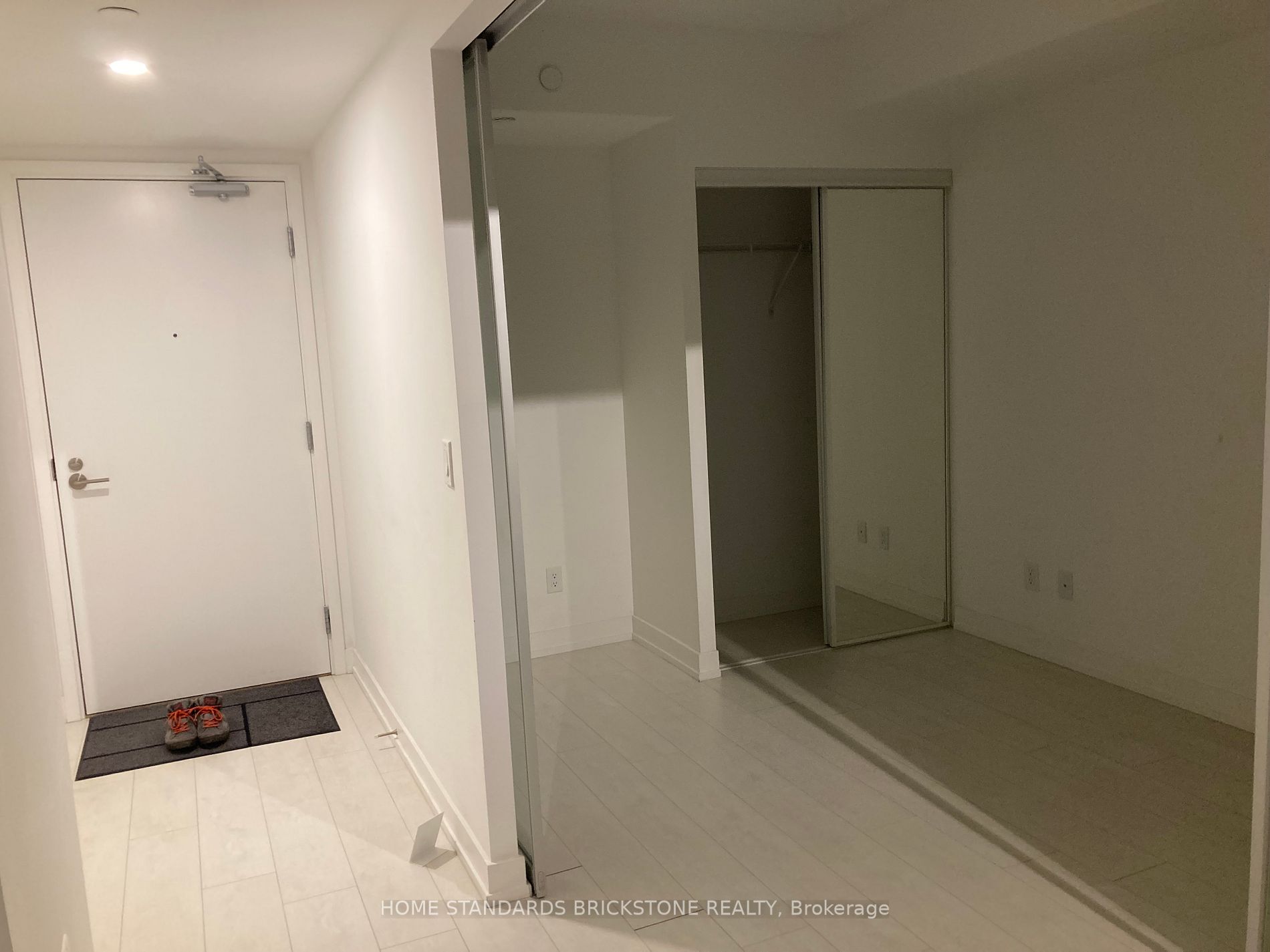 19 Western Battery Rd, #1609