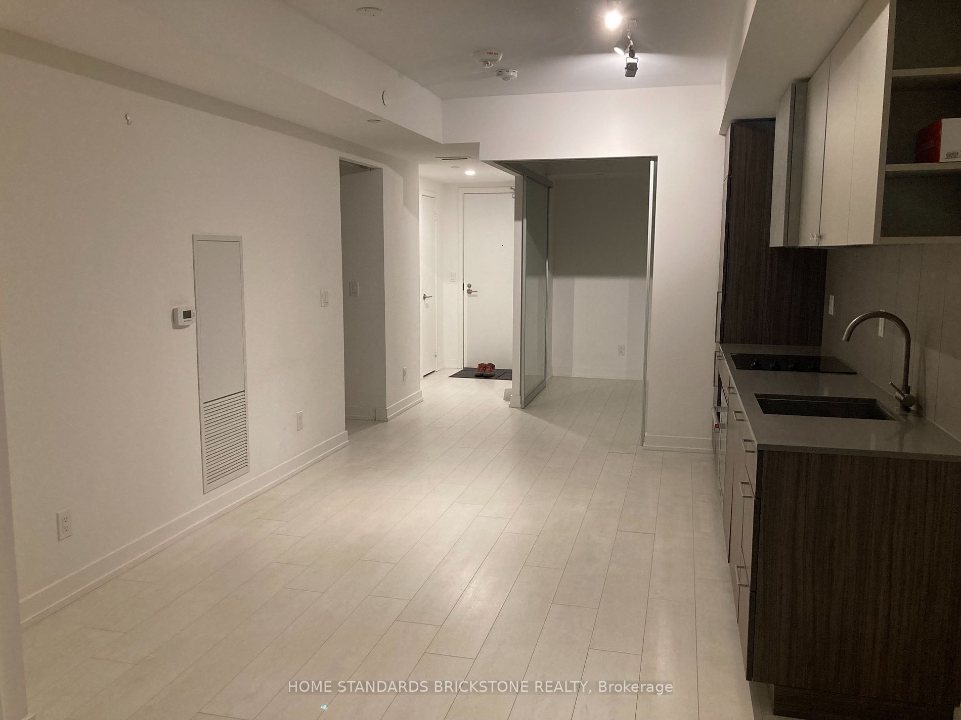 19 Western Battery Rd, #1609