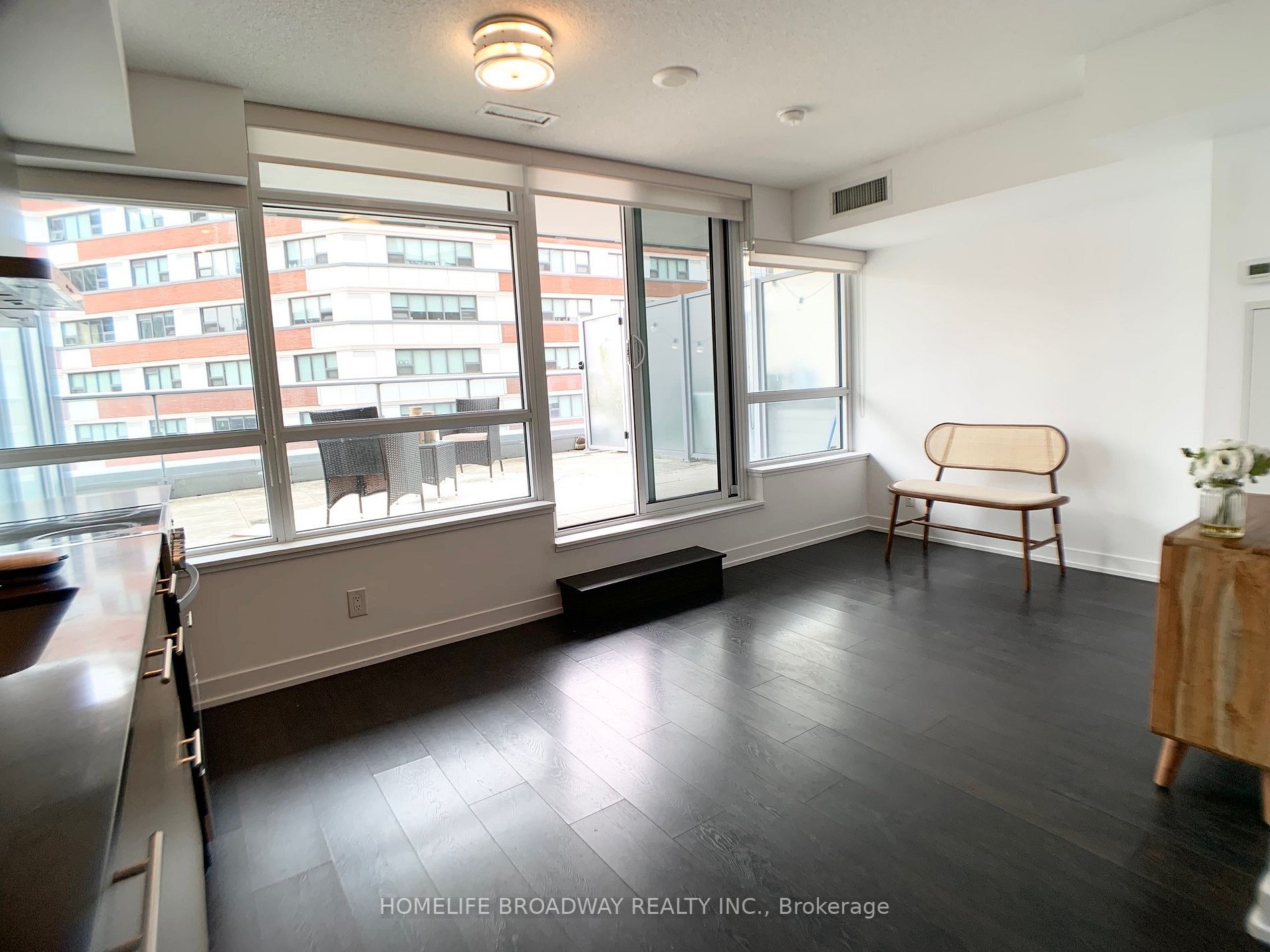 365 Church St, #704
