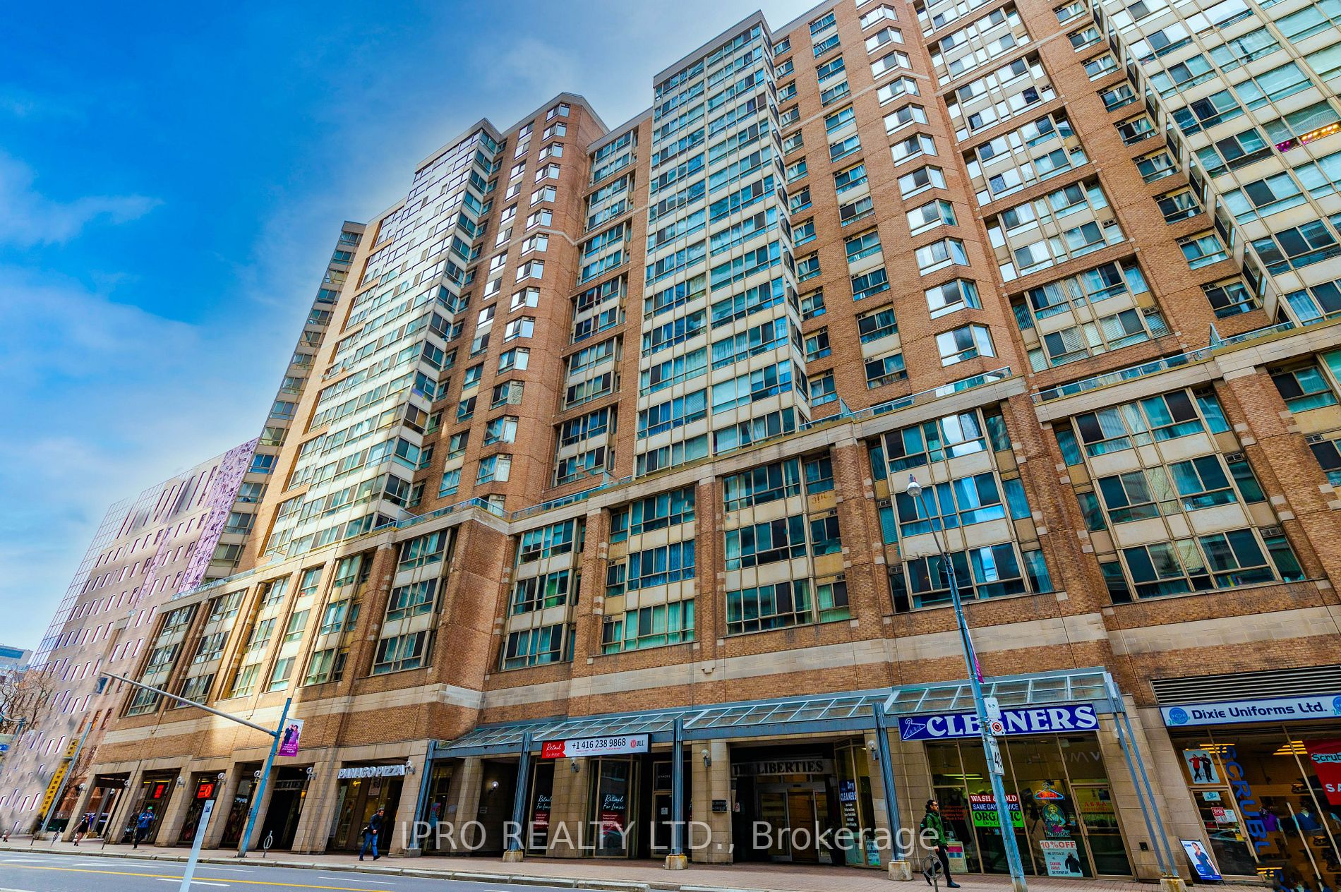 44 Gerrard St W, #1808