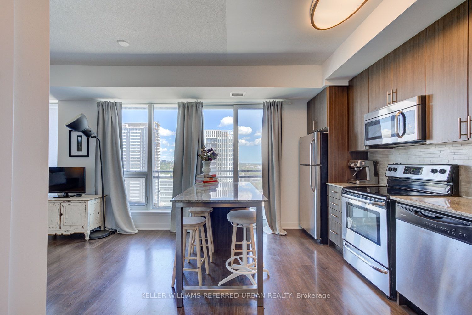 225 Sackville Street #1901