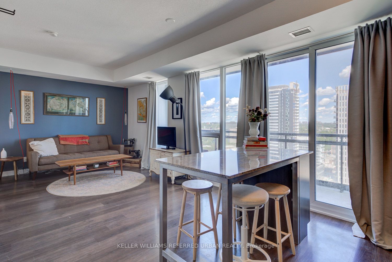225 Sackville Street #1901