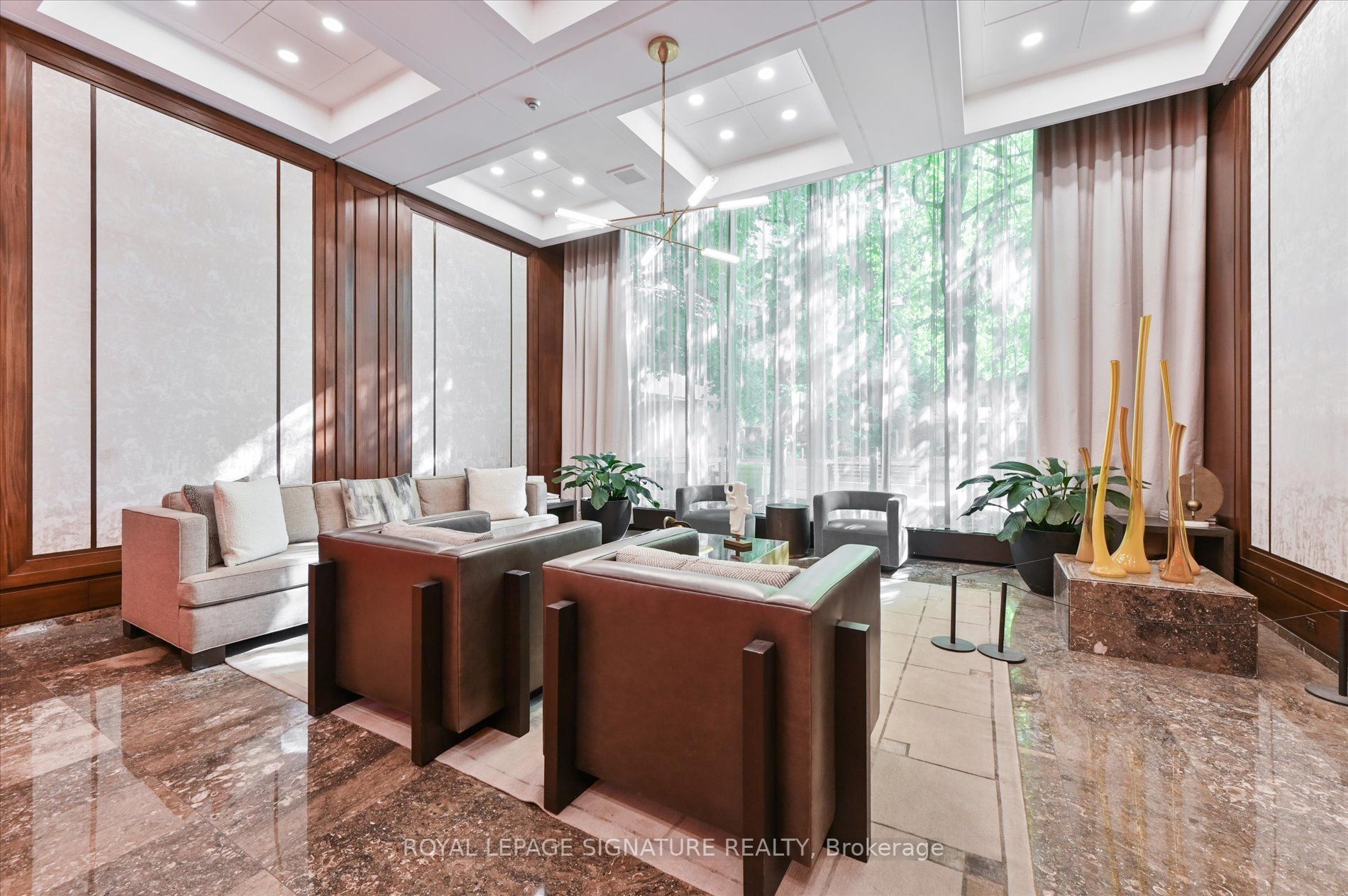 55 Harbour Sq, #1315
