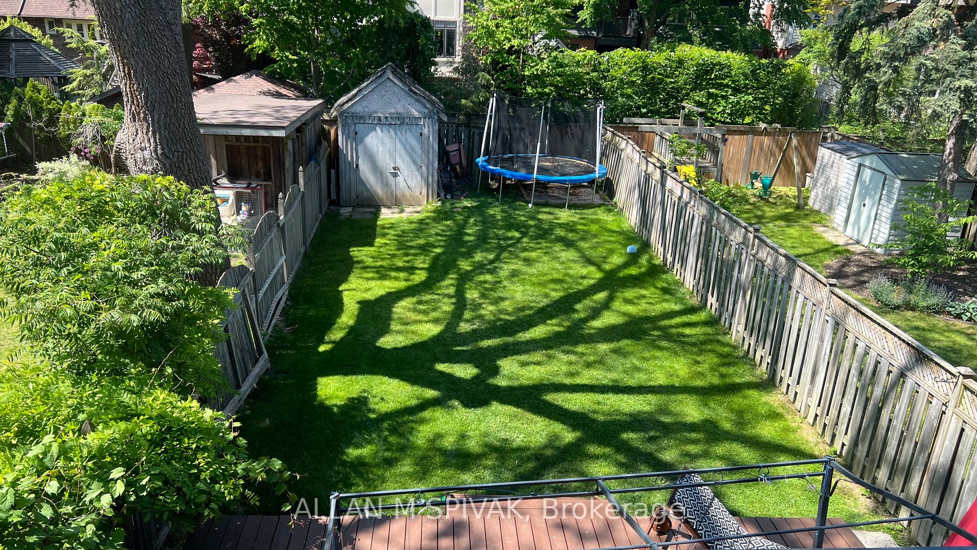 272 sheldrake Boulevard