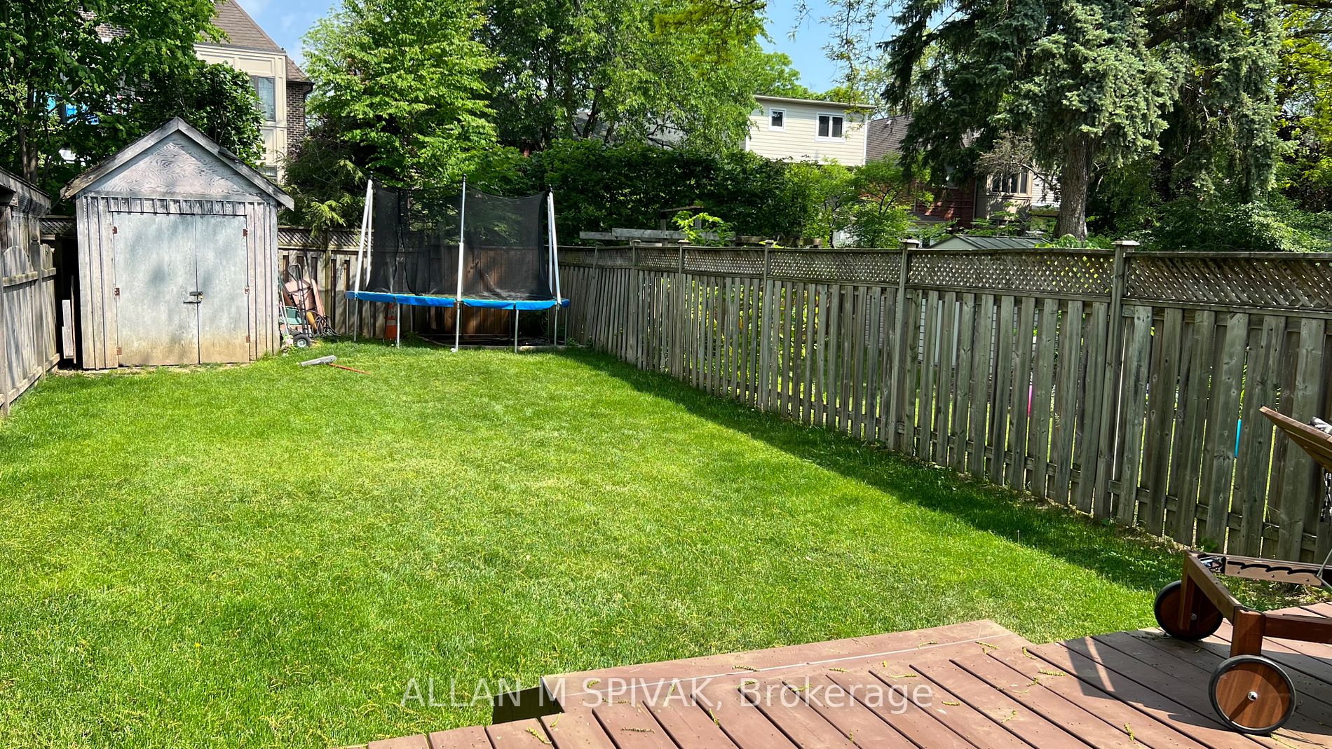 272 sheldrake Boulevard