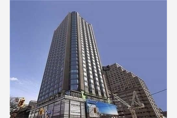 155 Yorkville Ave, Toronto
