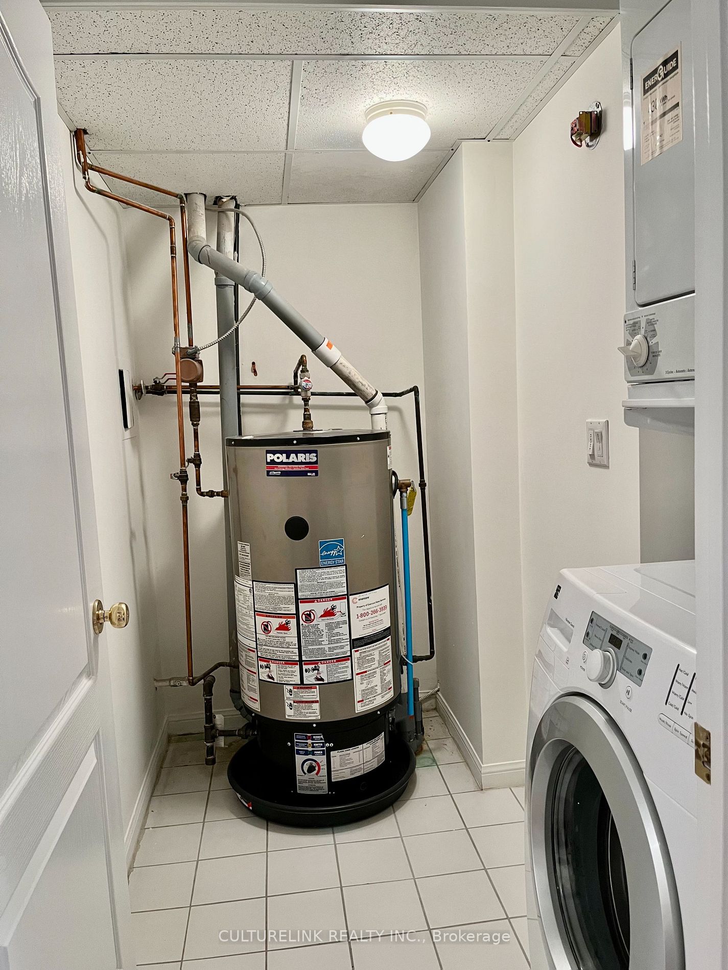 28 Sommerset Way, #1502