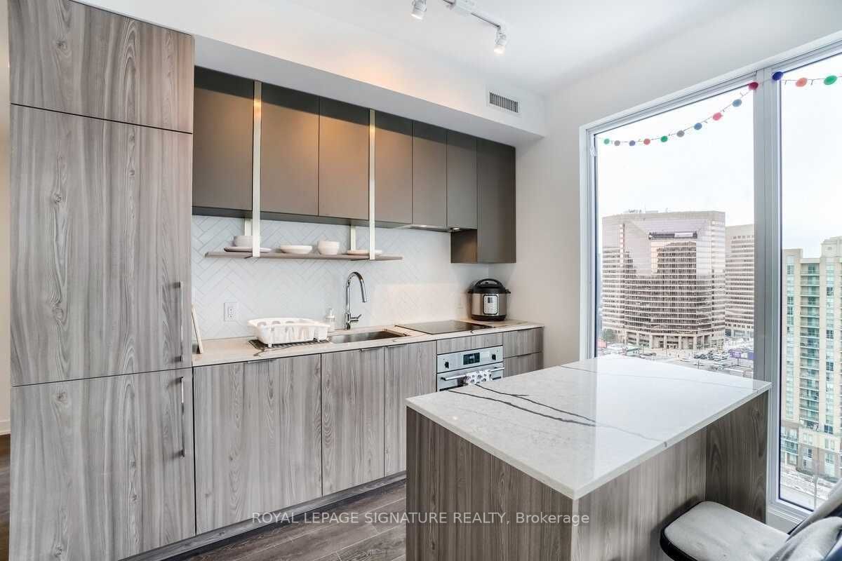 15 Holmes Avenue, #1708