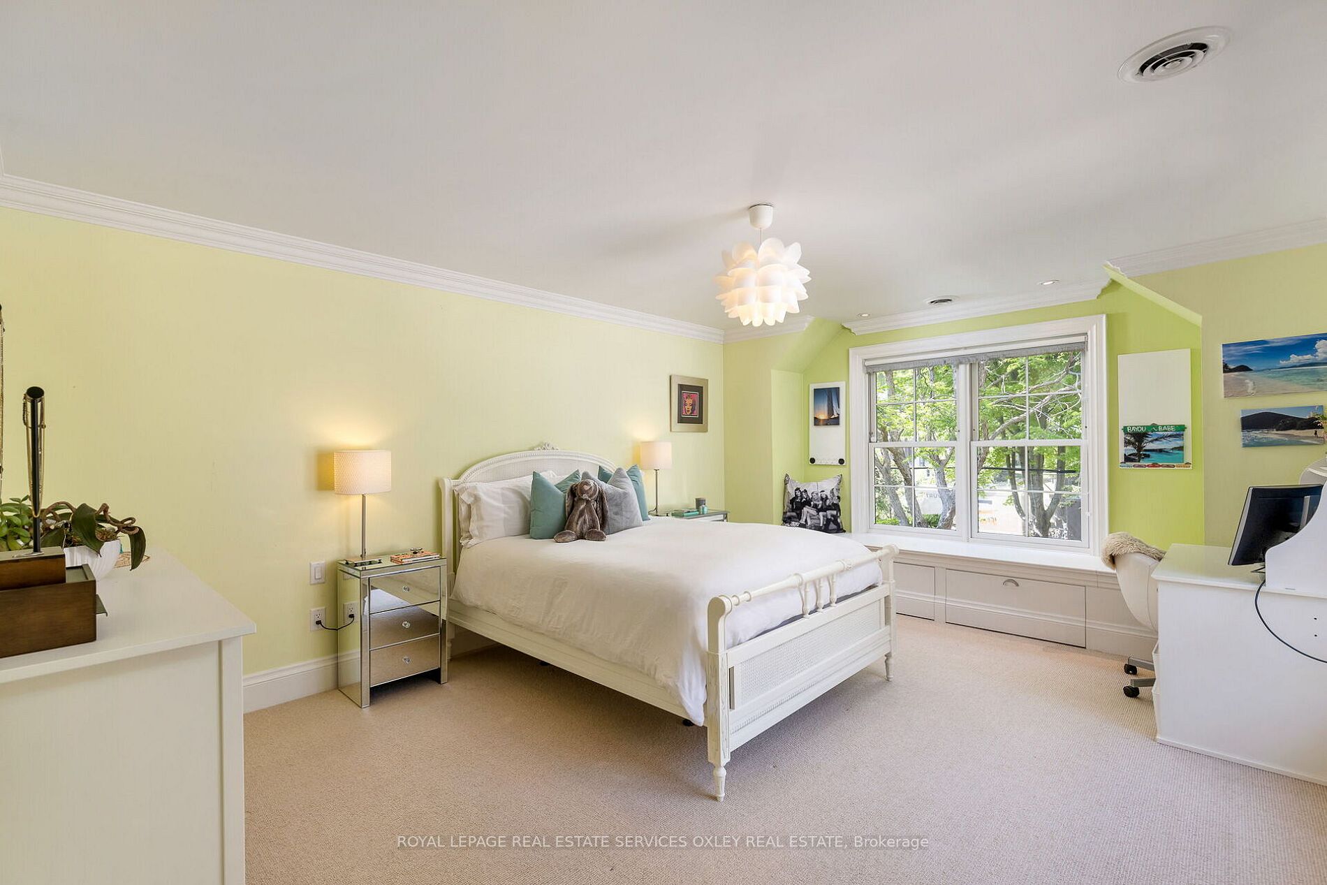 37 Brookfield Road