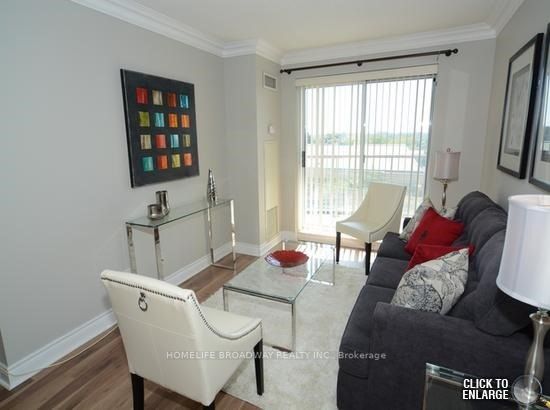 2 Clairtrell Rd, #606