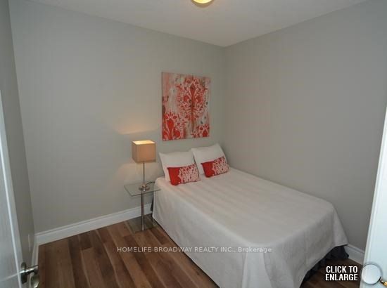 2 Clairtrell Rd, #606
