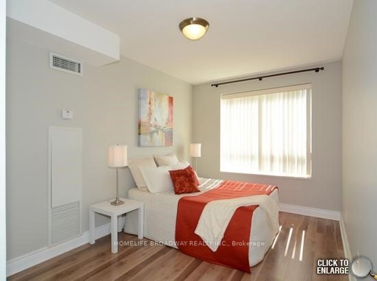 2 Clairtrell Rd, #606