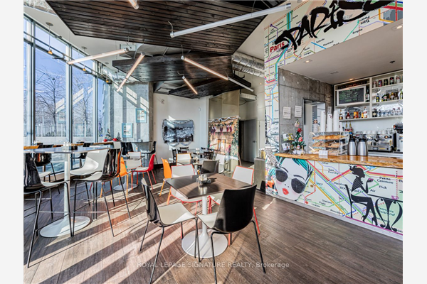 215 Fort York Blvd, Toronto