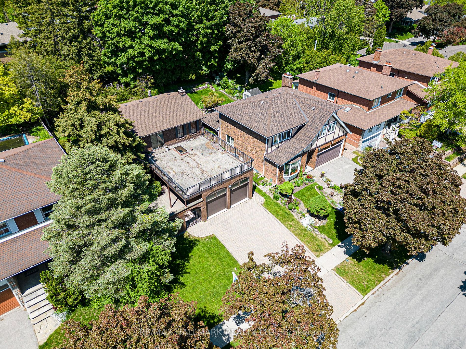 22 Arran Cres E
