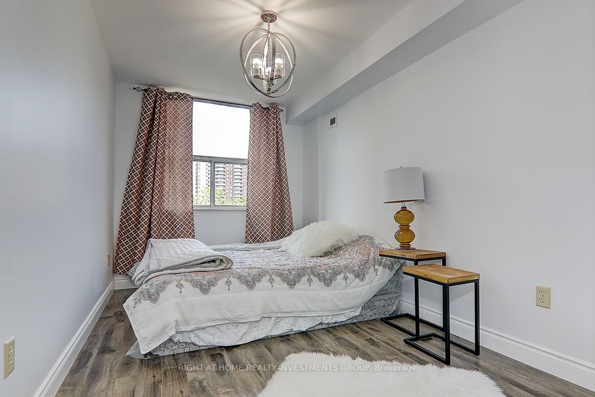 205 Hilda Ave, #608