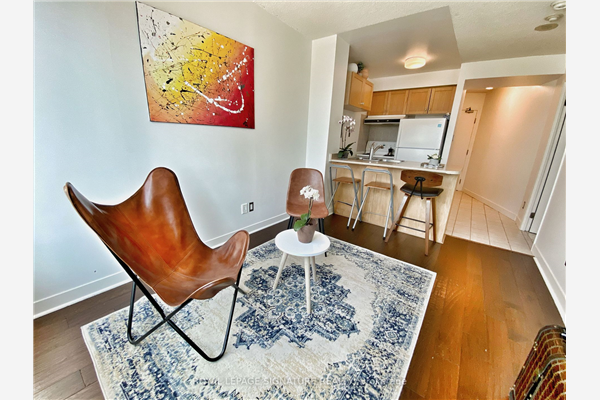 650 Queens Quay W, Toronto