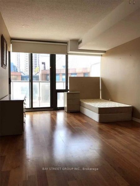 38 Grenville St, #1406