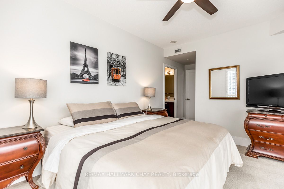 25 Broadway Ave, #1603