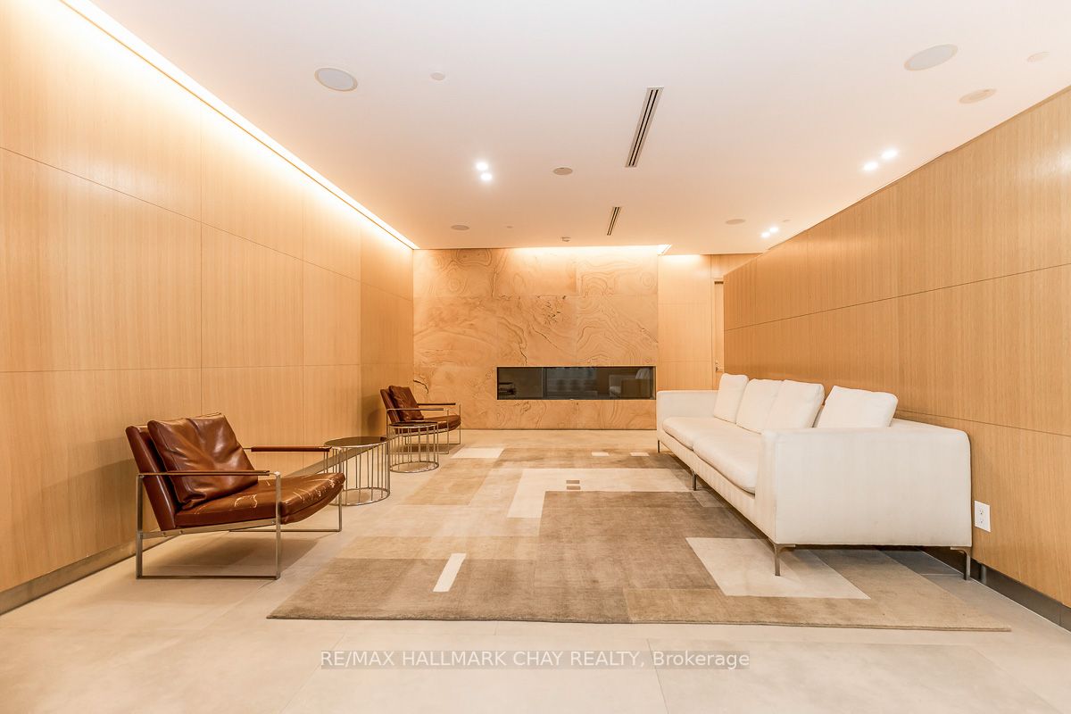 25 Broadway Ave, #1603