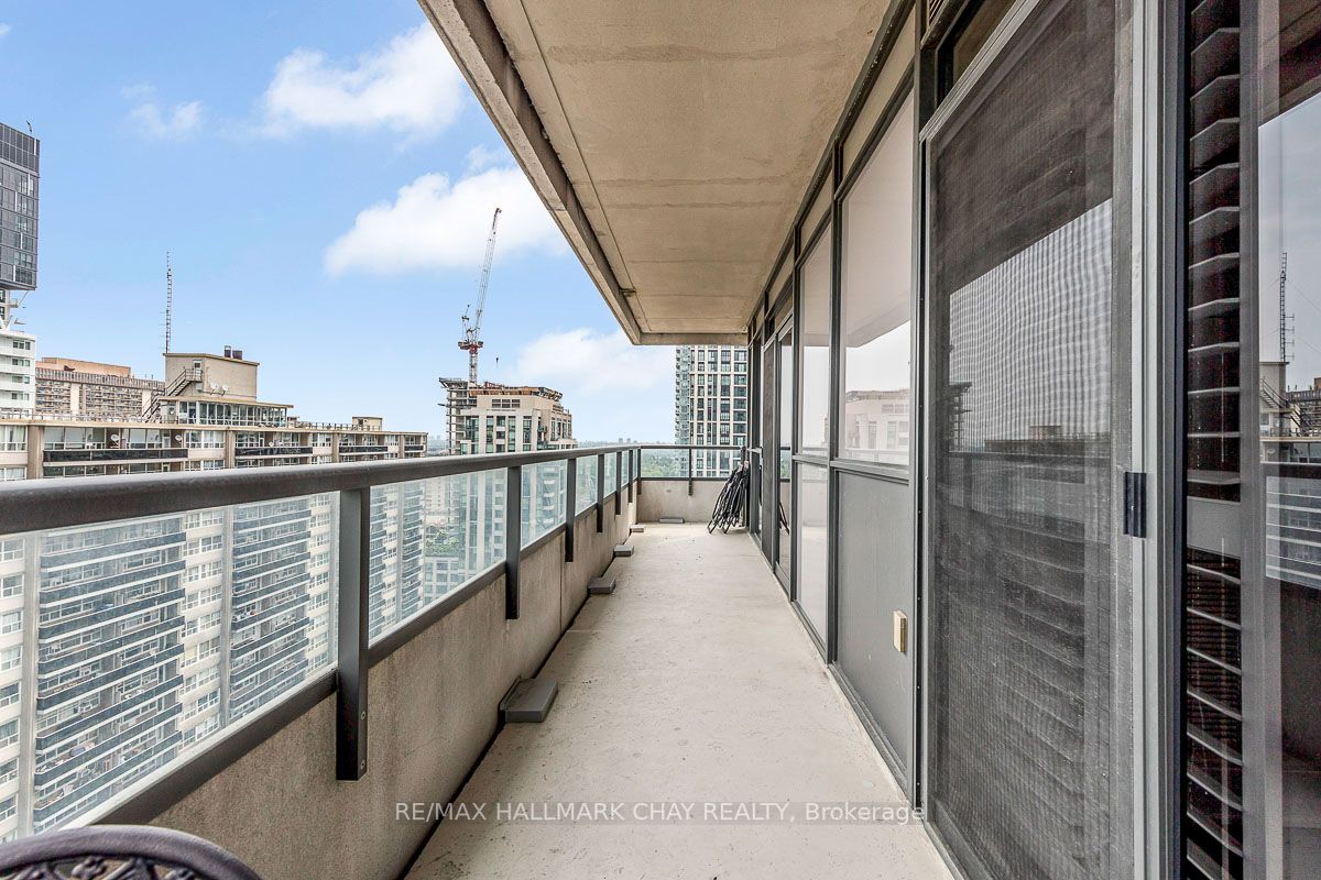 25 Broadway Ave, #1603