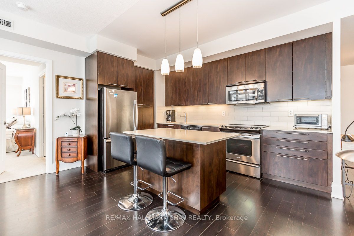 25 Broadway Ave, #1603