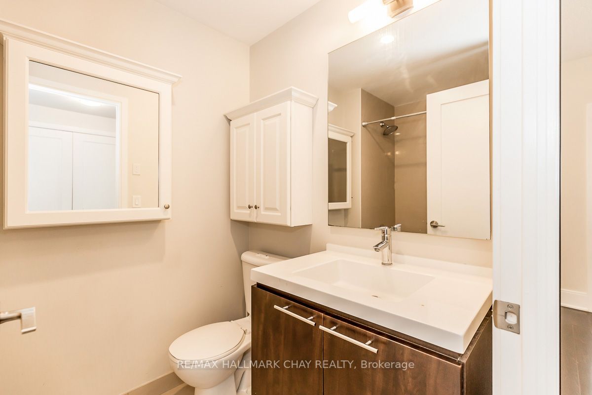 25 Broadway Ave, #1603