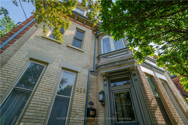 215 Carlton St, Toronto