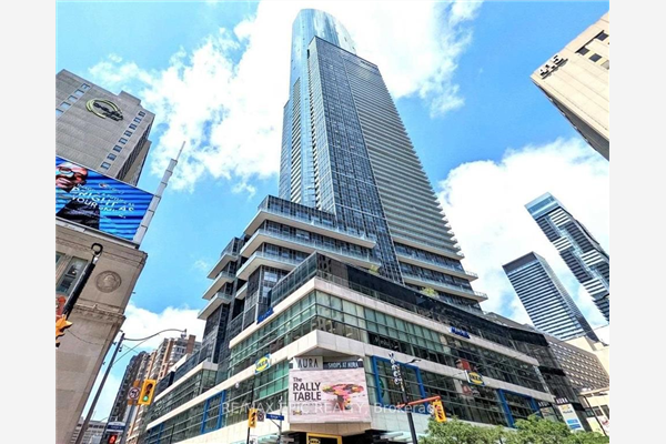 384 Yonge St, Toronto