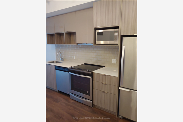 52 Forest Manor Rd, Toronto