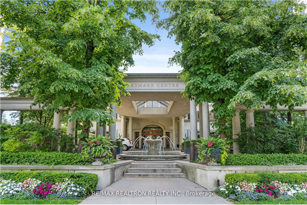80 Harrison Garden Blvd 80 Harrison Garden Blvd