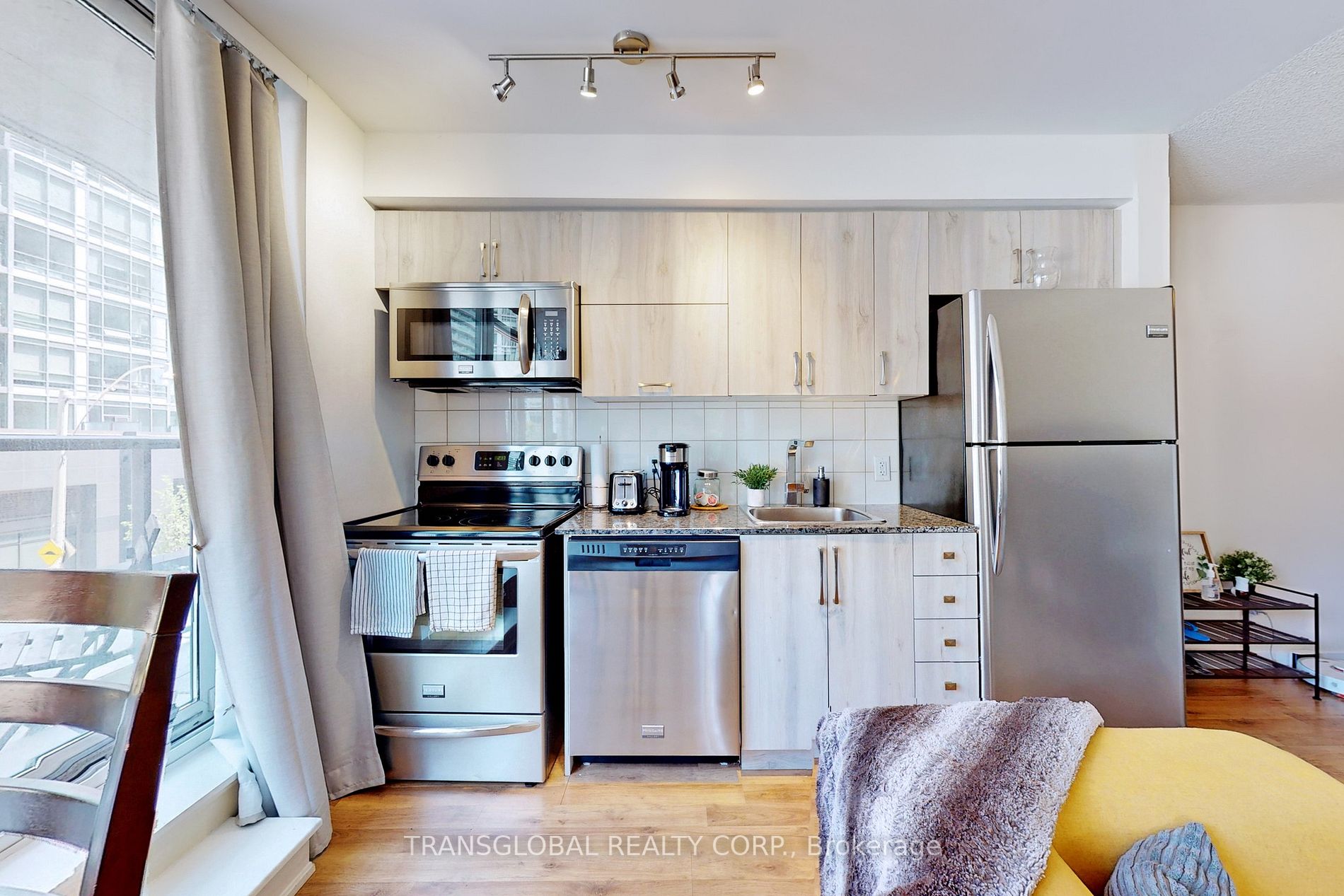 20 Joe Shuster Way, #202