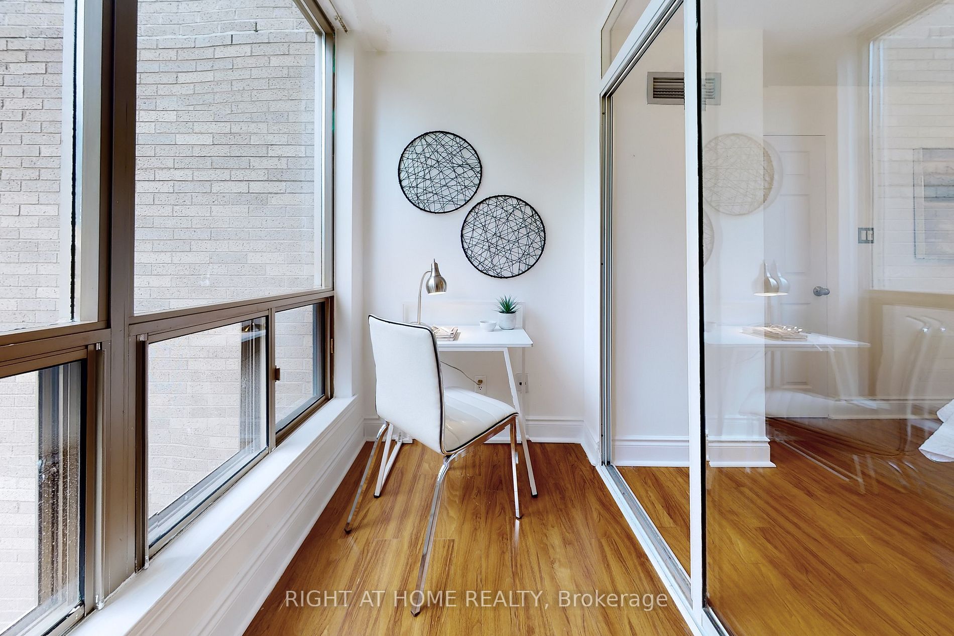 40 Scollard St, #507