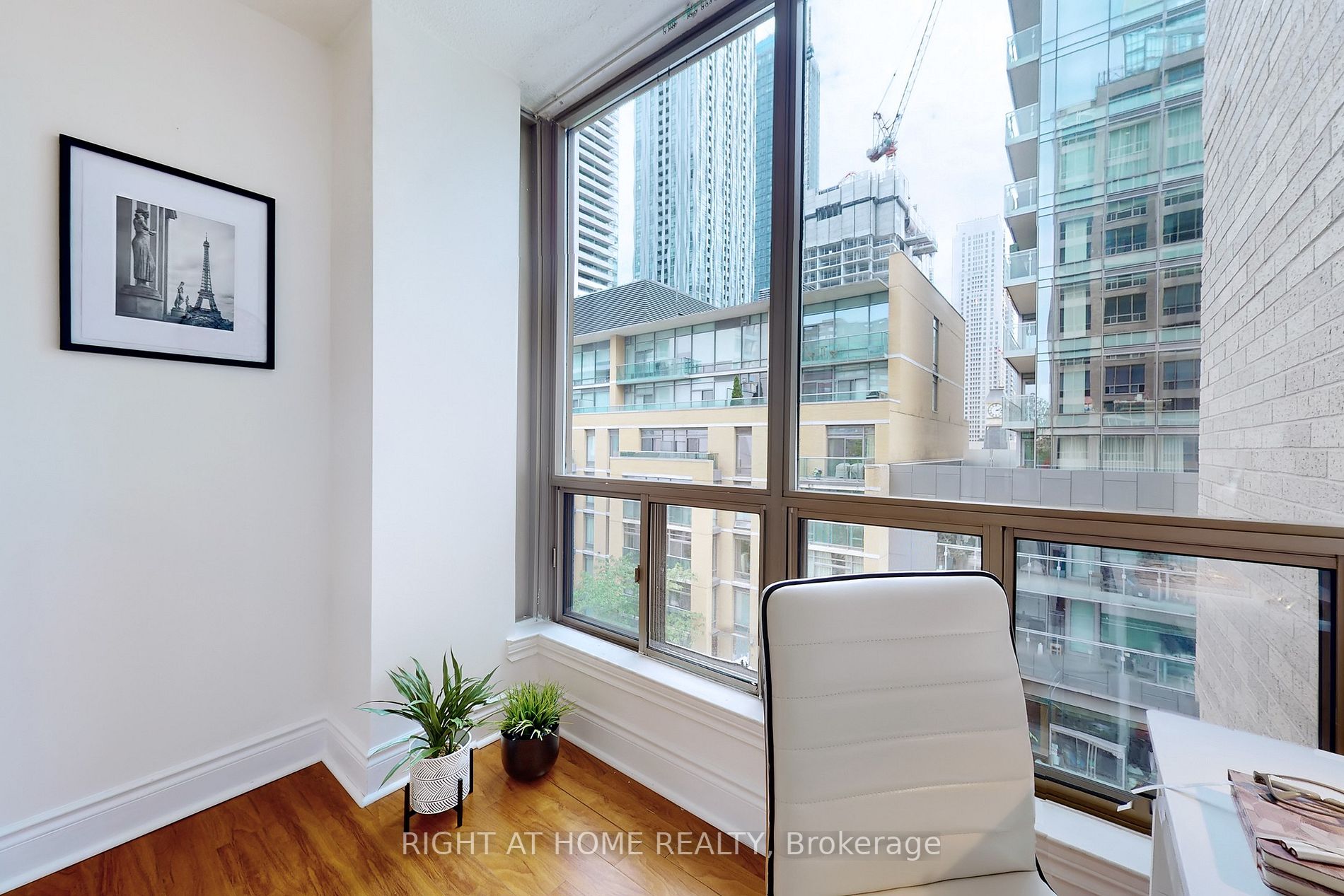 40 Scollard St, #507