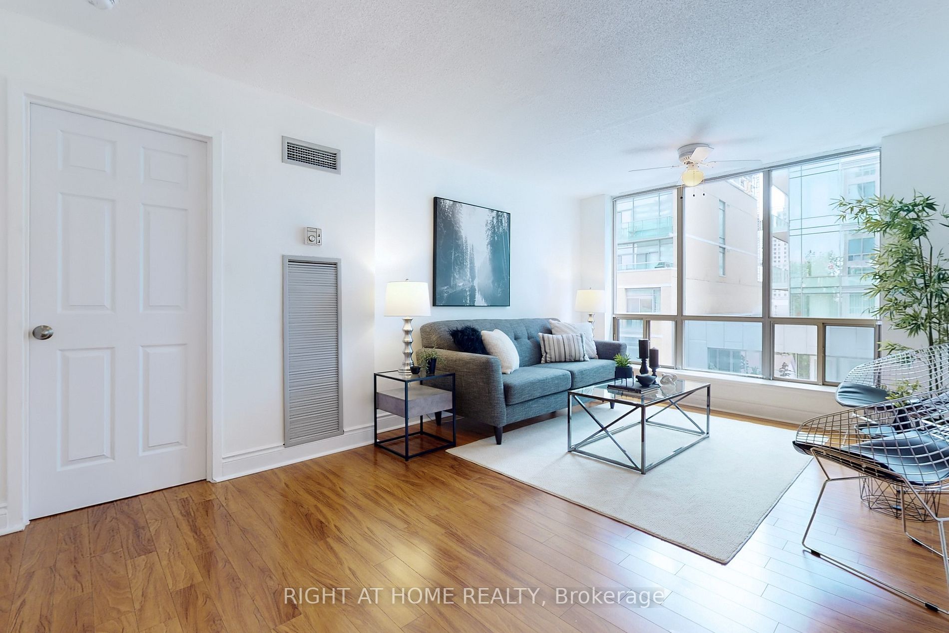 40 Scollard St, #507