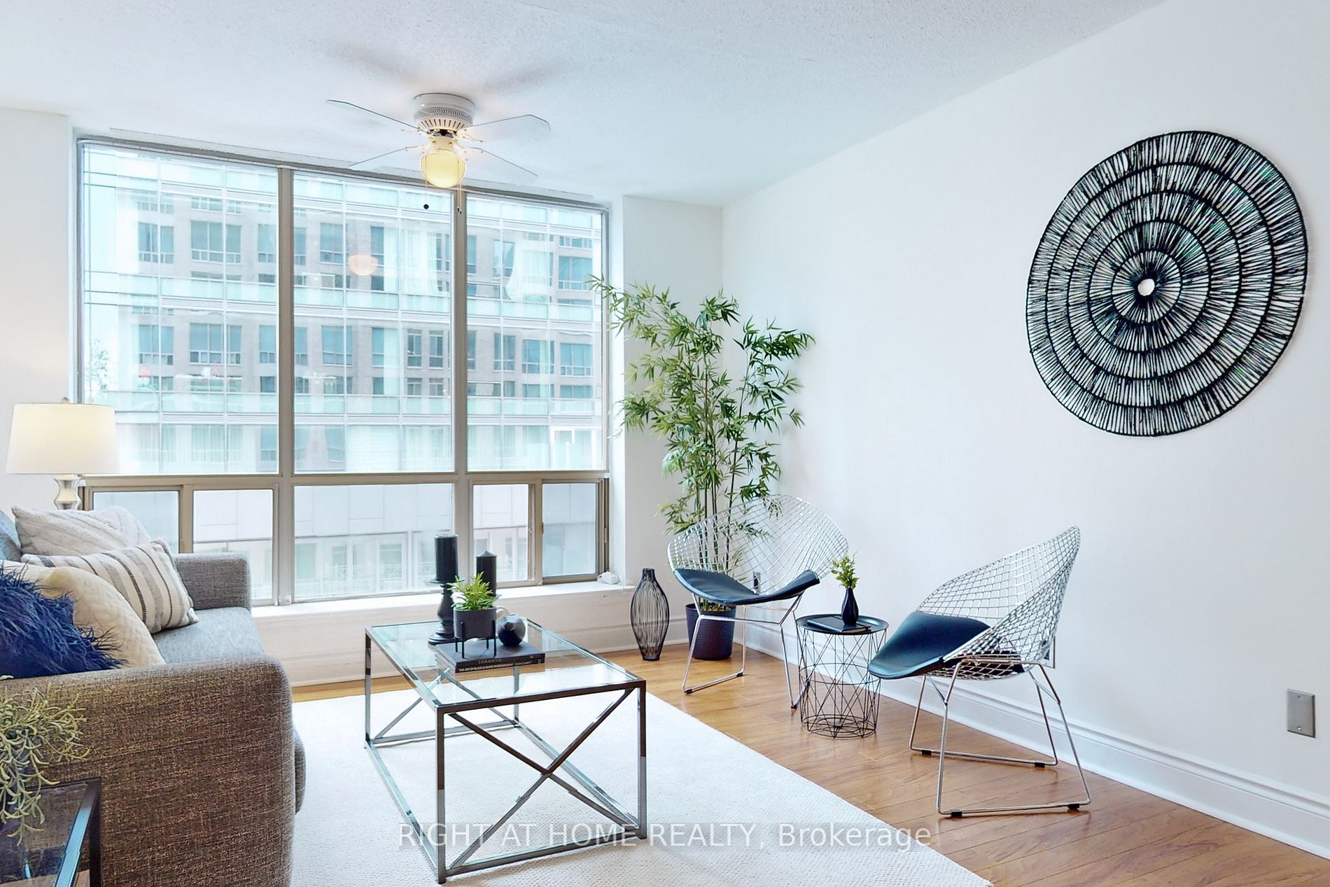 40 Scollard St, #507