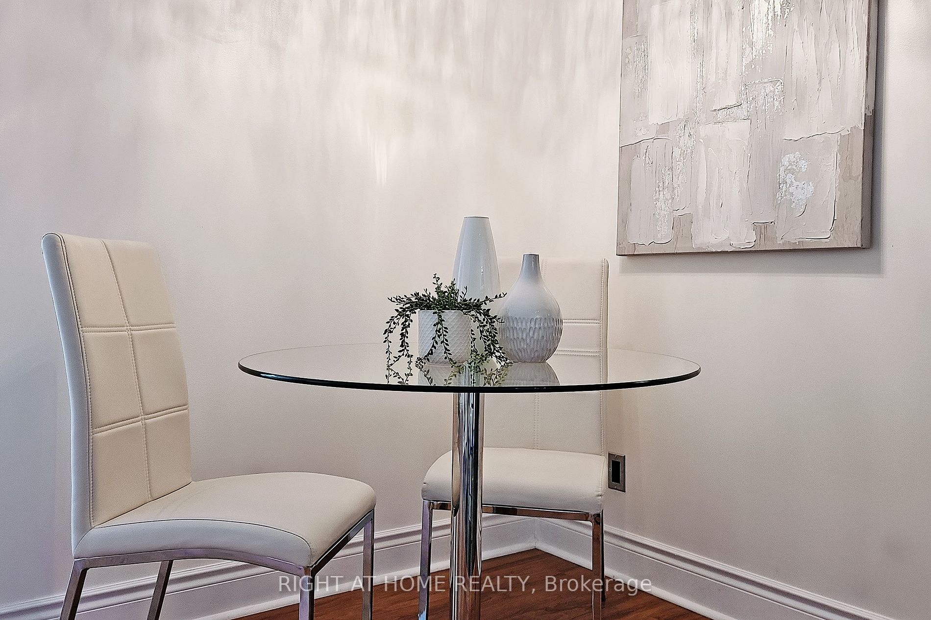 40 Scollard St, #507