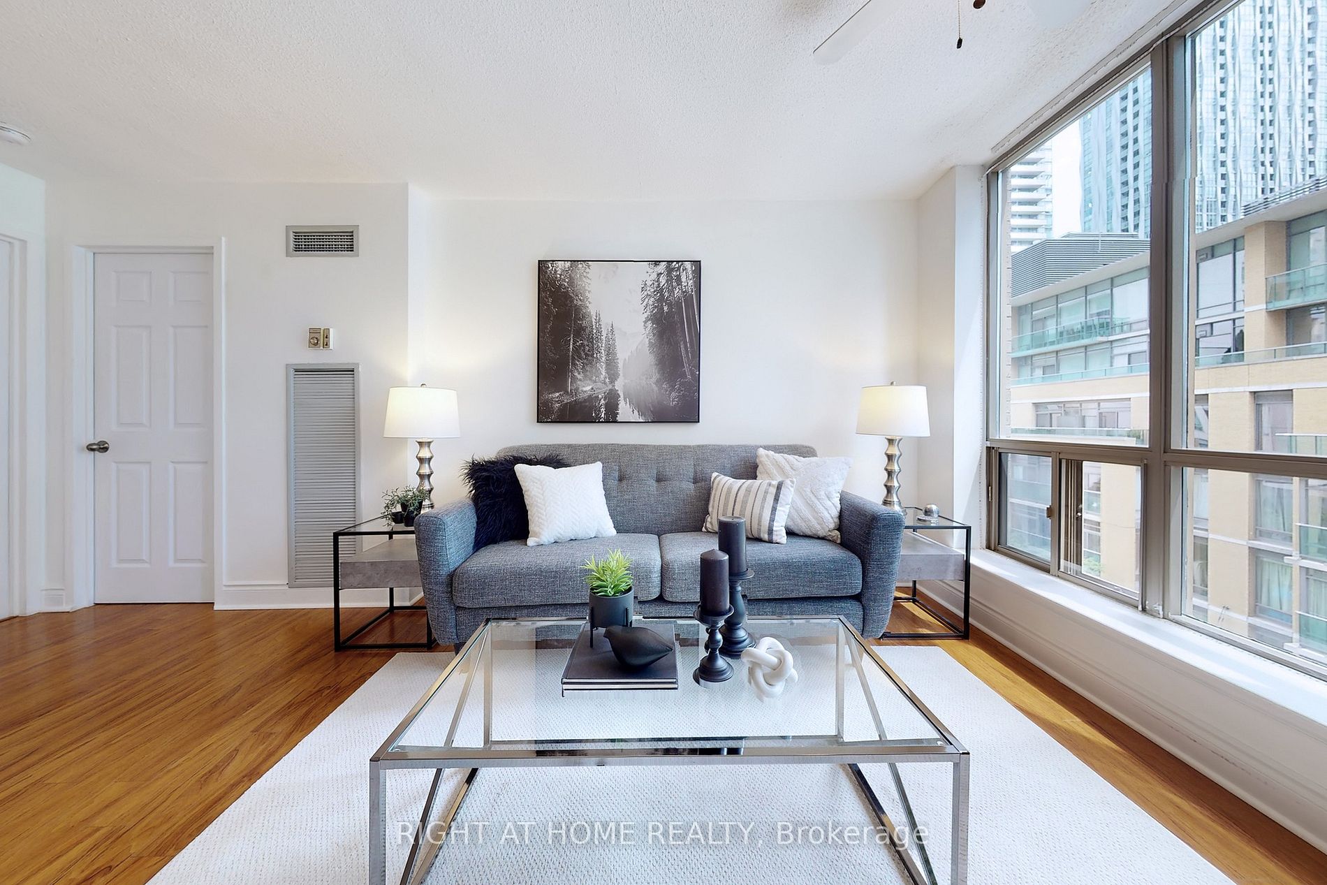 40 Scollard St, #507