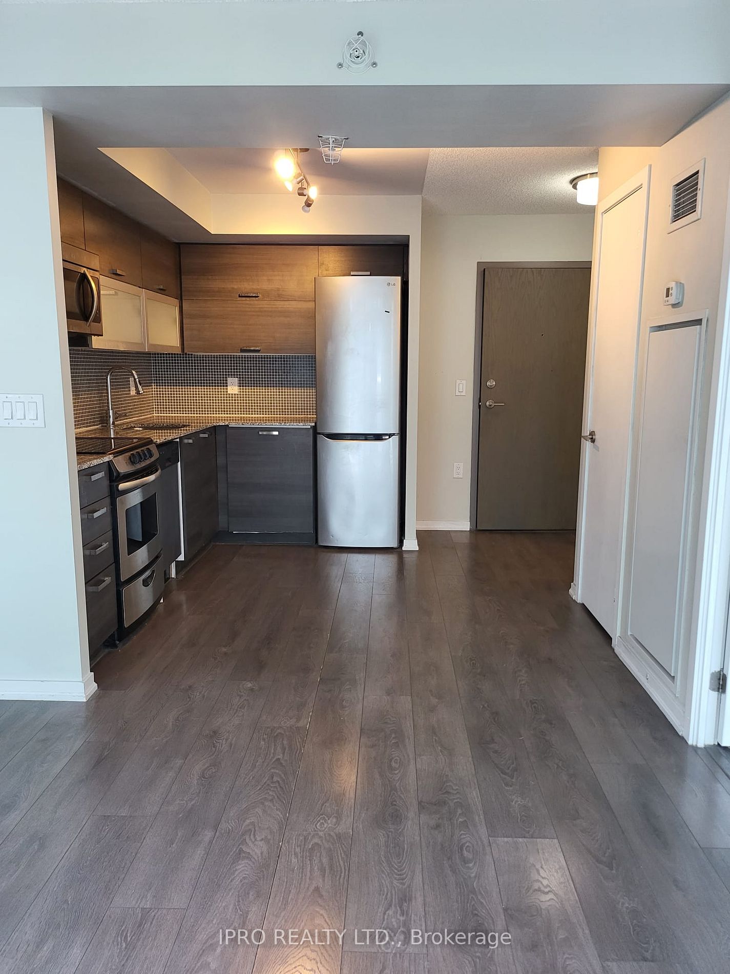 36 Lisgar St, #1907E