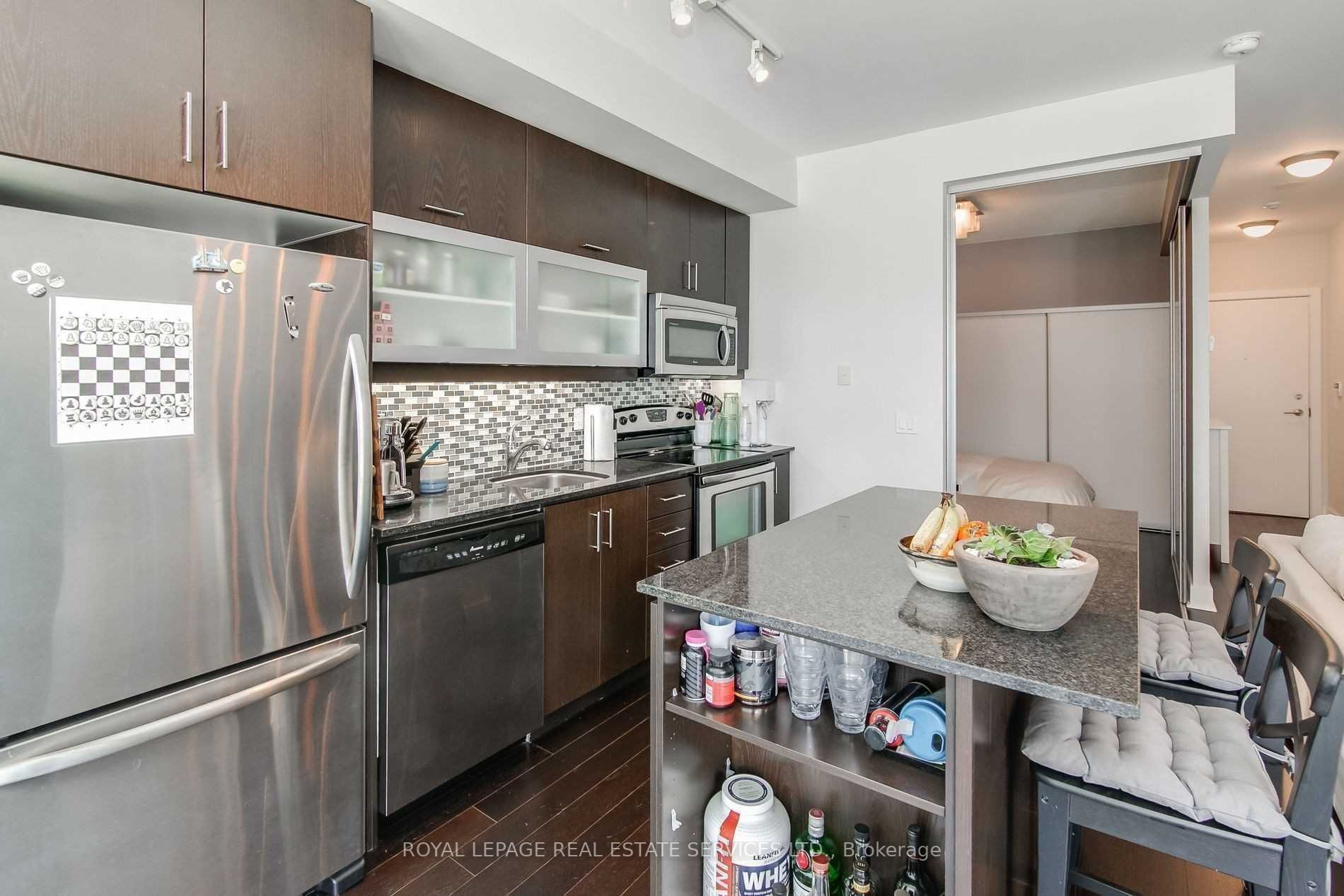 90 Stadium Rd, #330
