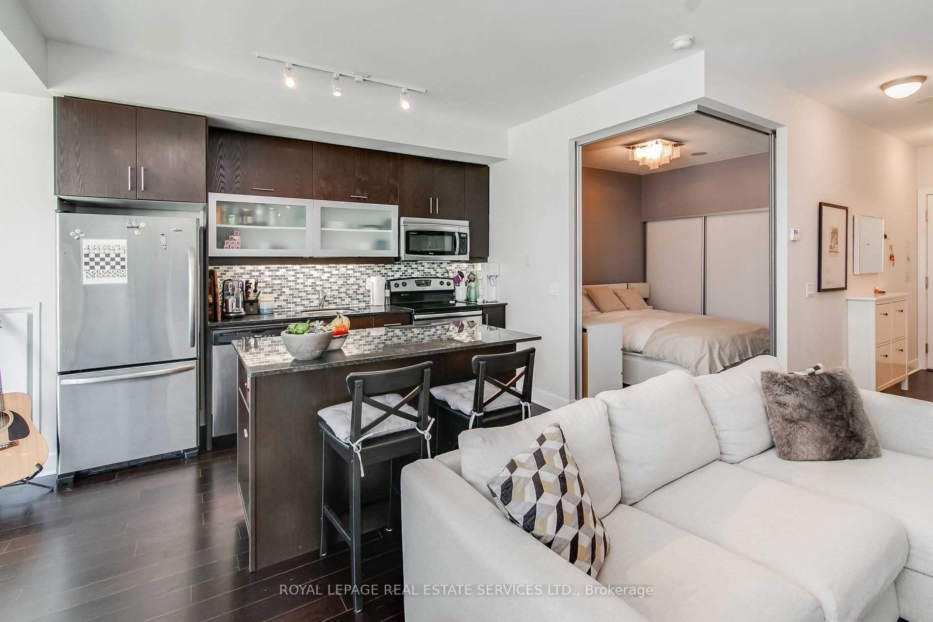 90 Stadium Rd, #330