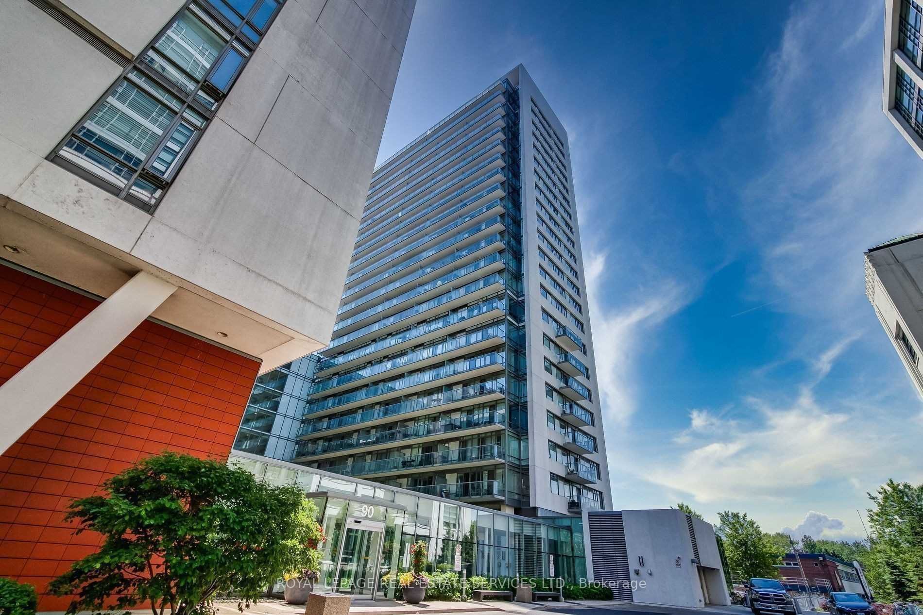 90 Stadium Rd, #330