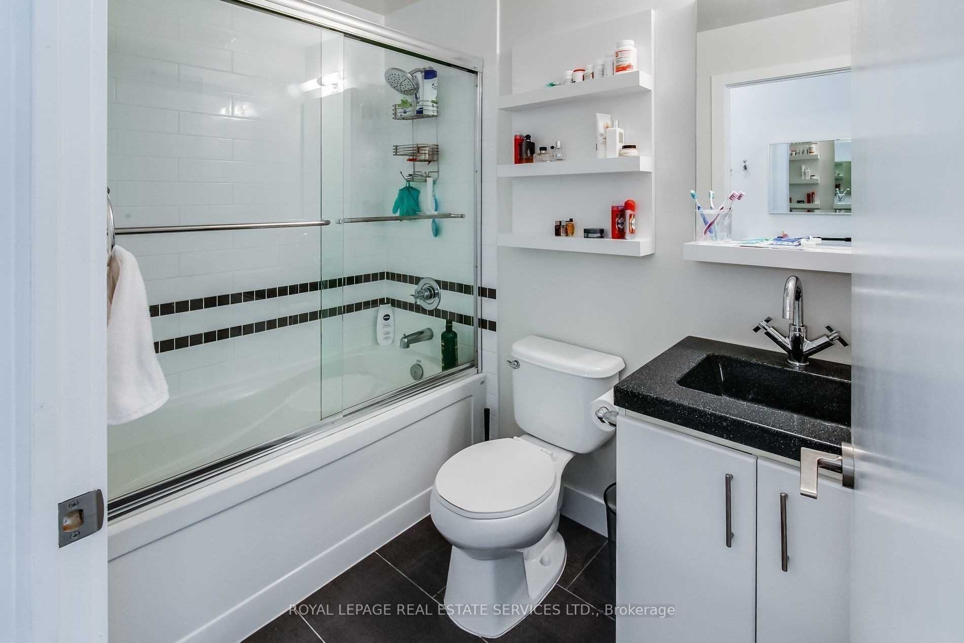 90 Stadium Rd, #330