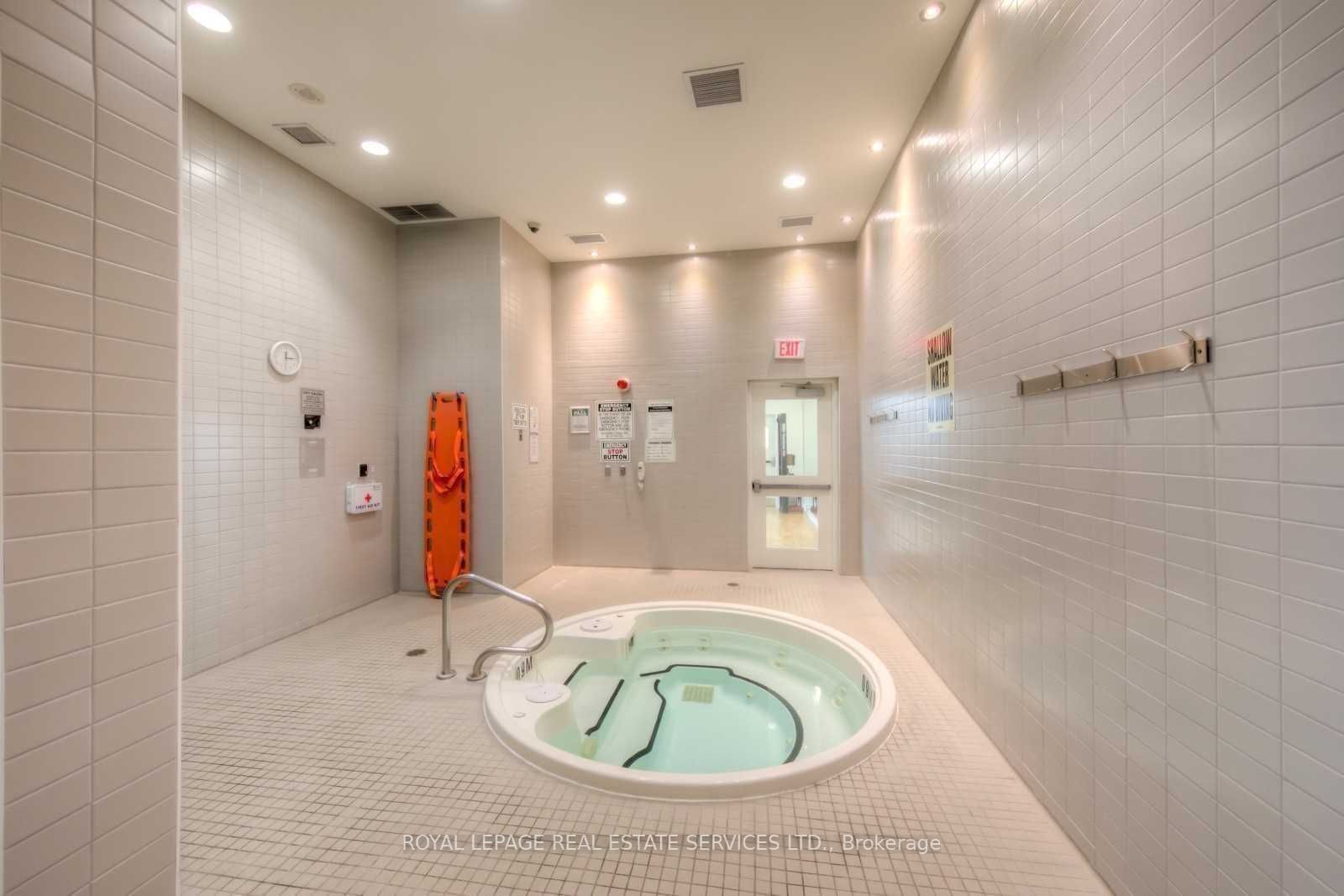 90 Stadium Rd, #330