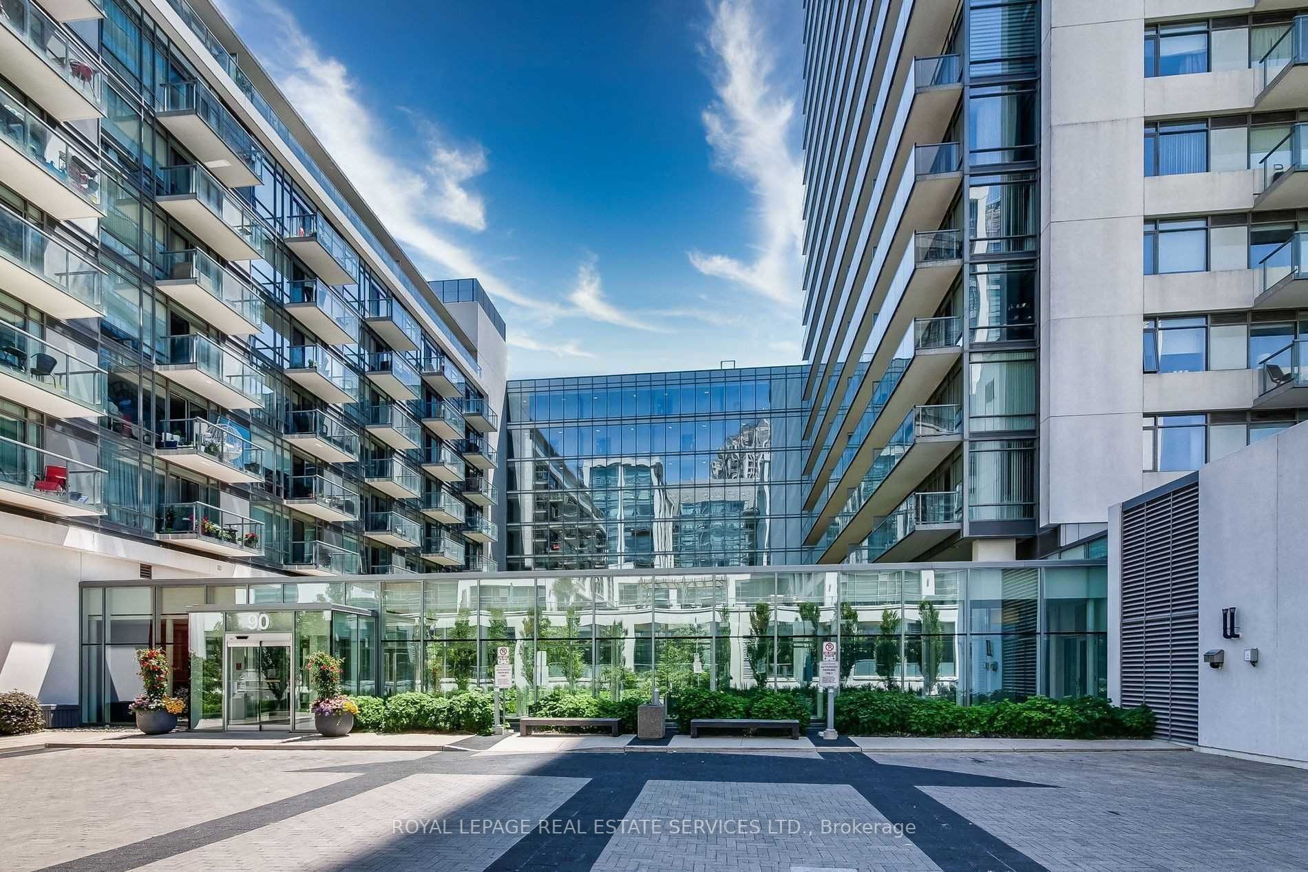 90 Stadium Rd, #330