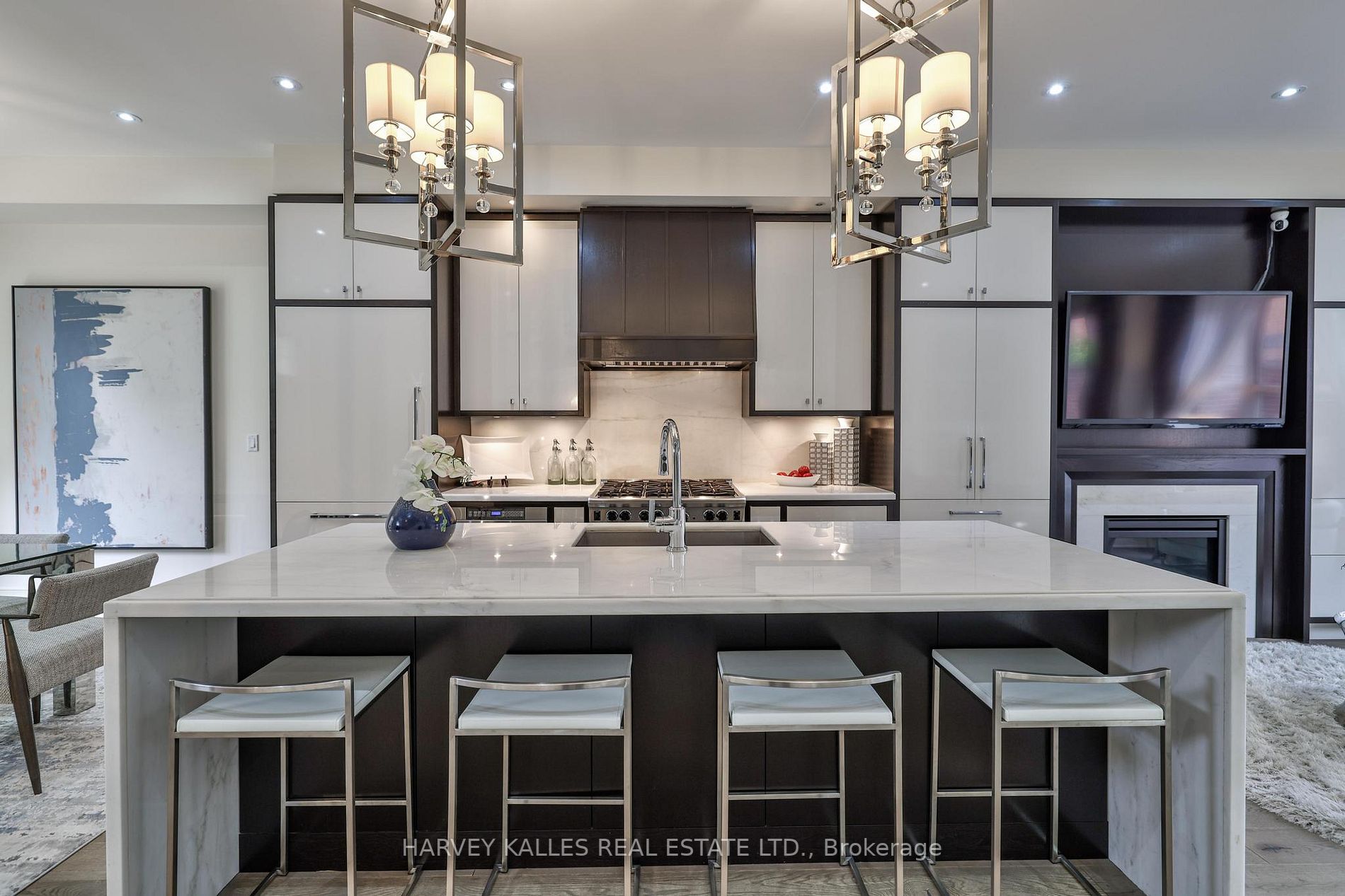 9 Dunvegan Rd
