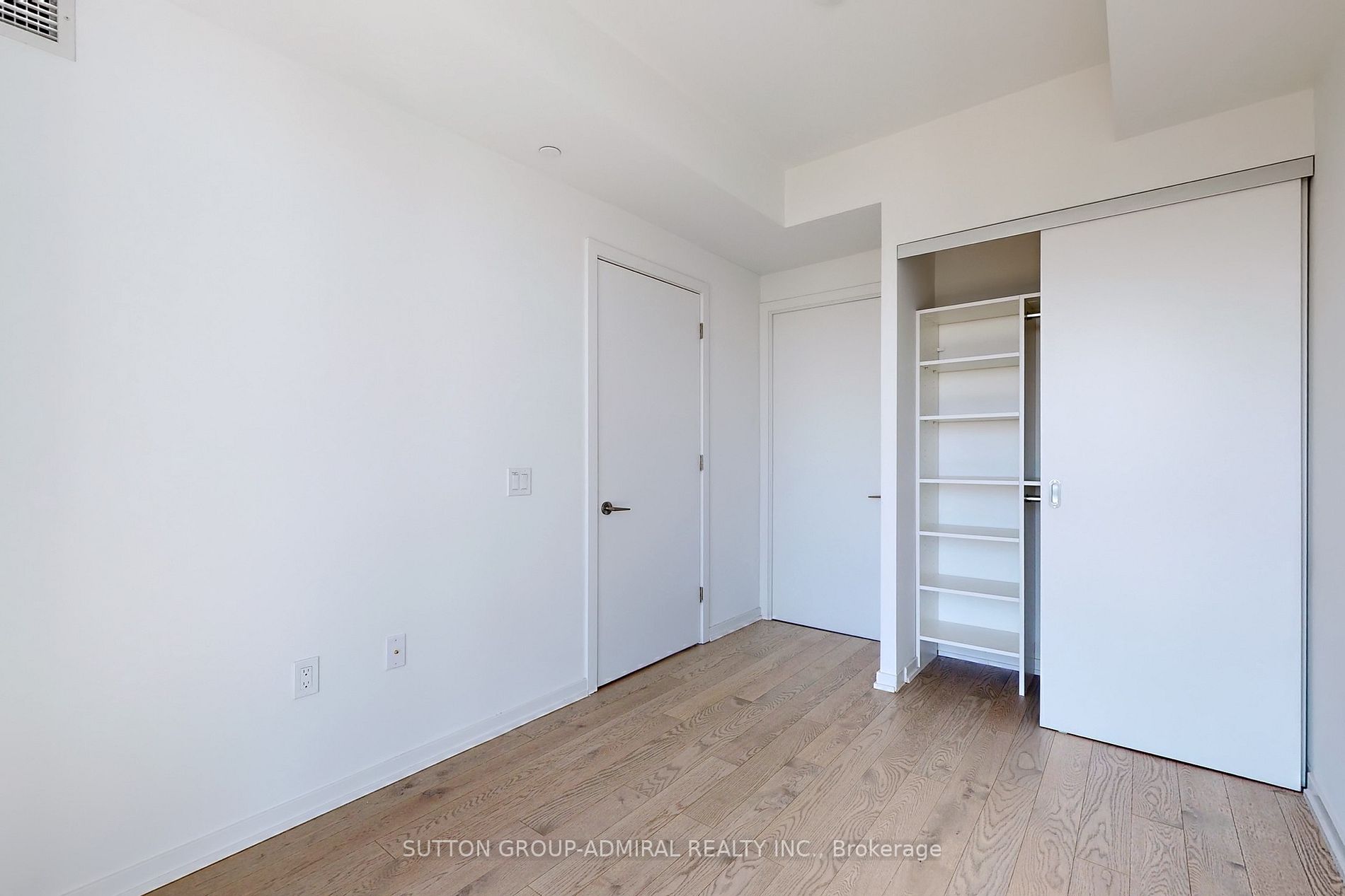 50 Power St, #1305