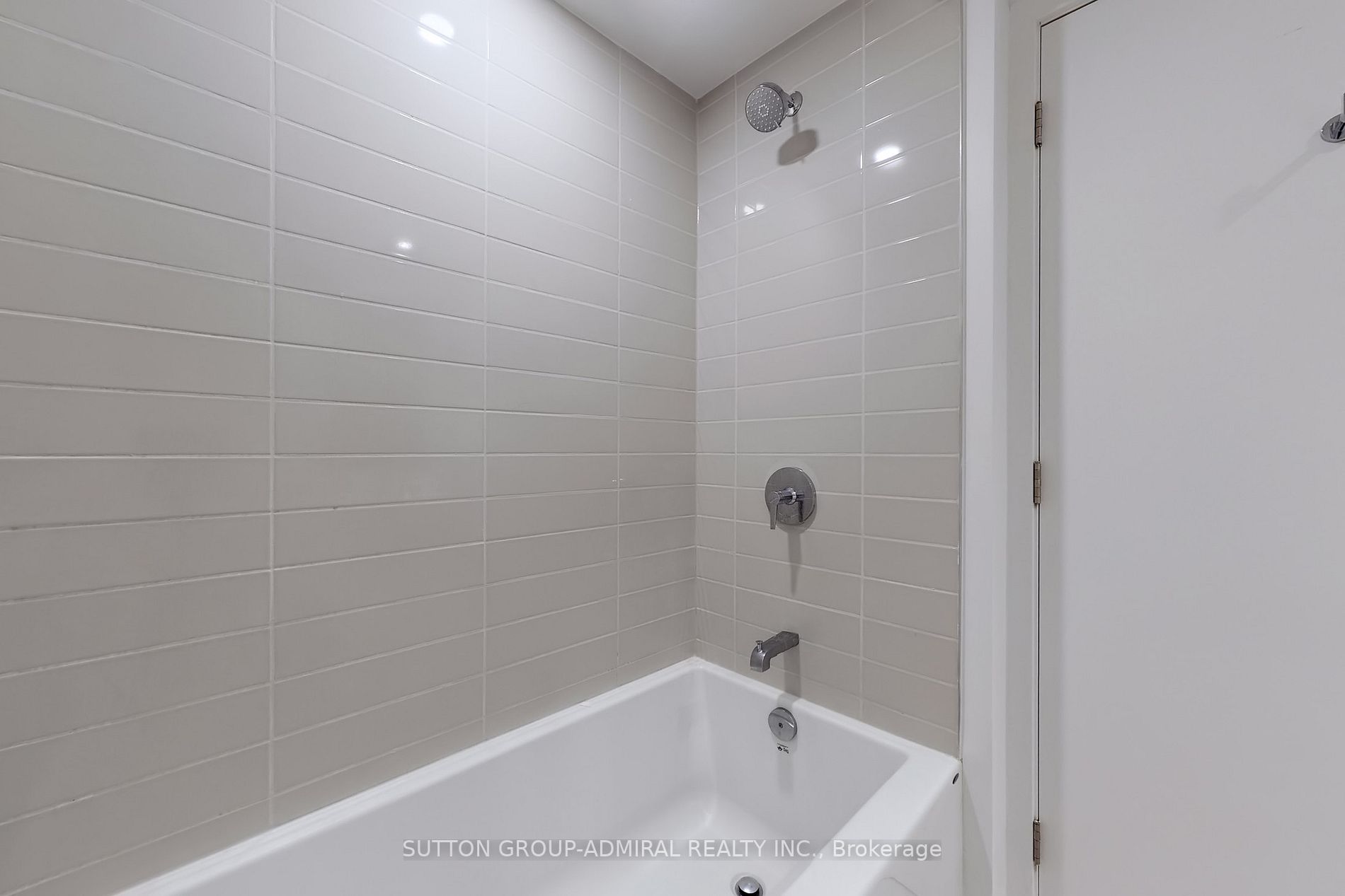 50 Power St, #1305