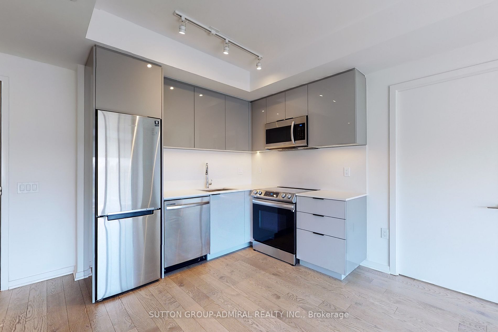 50 Power St, #1305