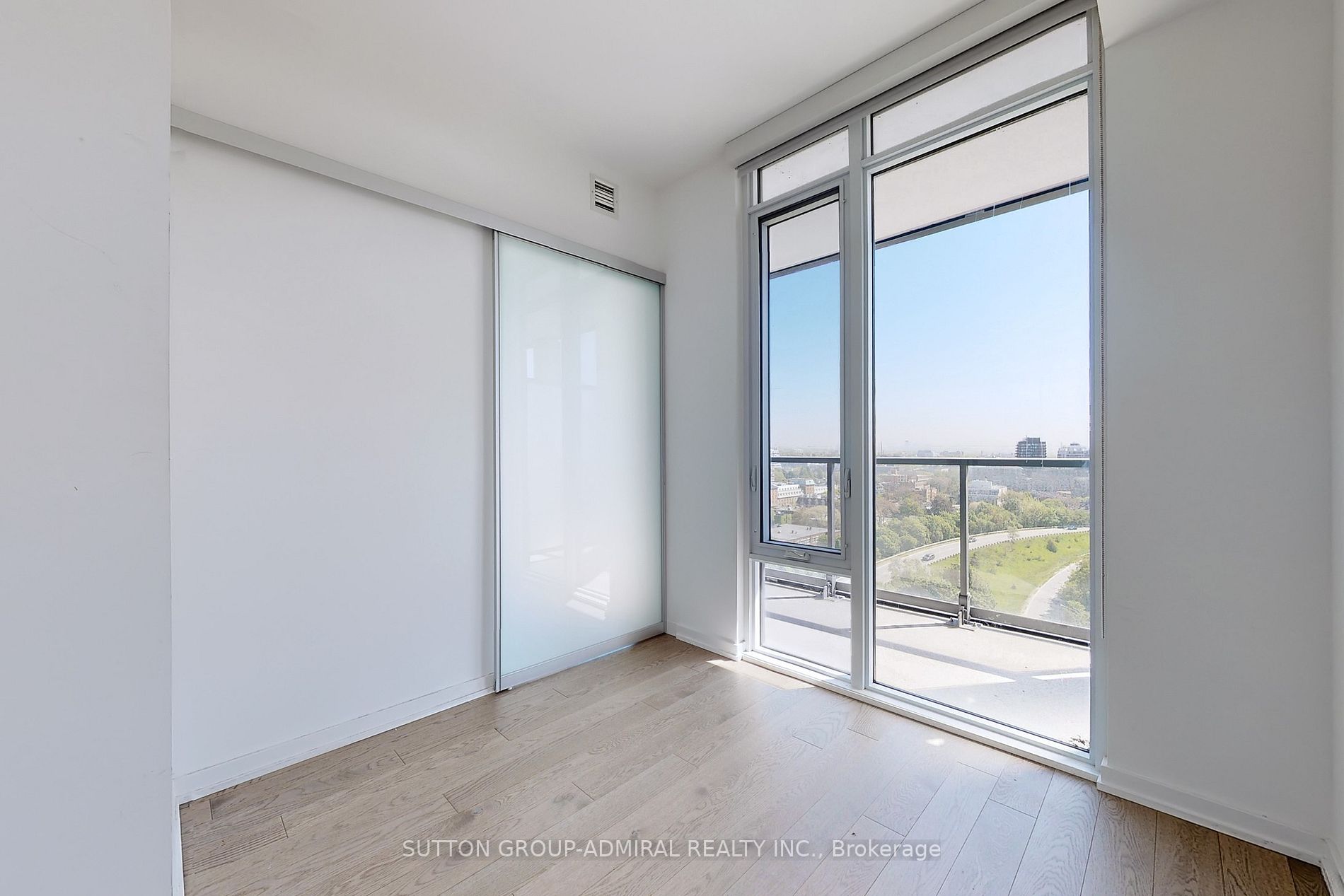 50 Power St, #1305