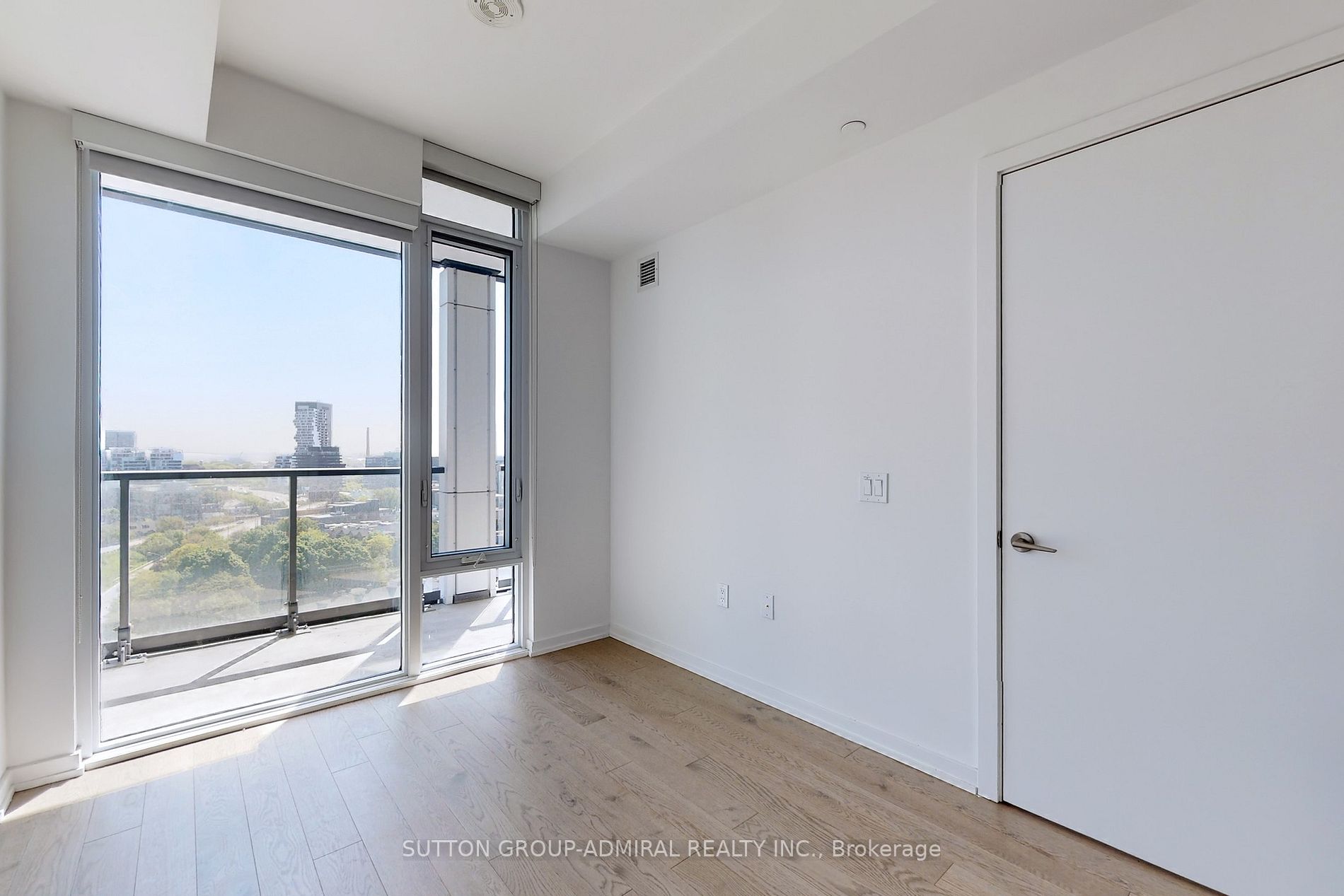 50 Power St, #1305